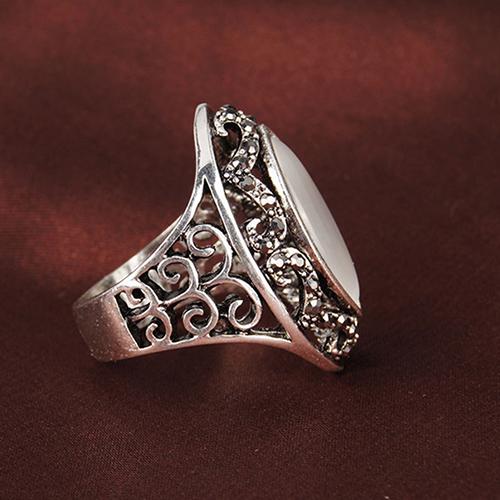 Damen-Ehering-Schmuck im königlichen Stil, hohl, großes Harz, Party-Ehering