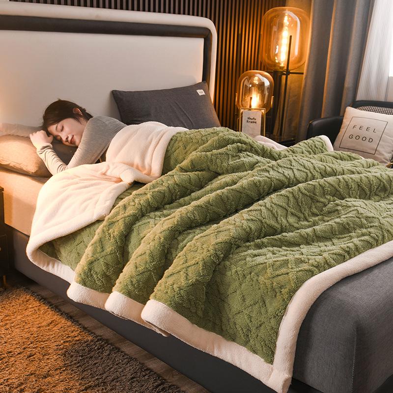 2026 Cozy Winter Plush Fleece Blanket Ultra Soft Warm for Bed Couch Lounge Essential