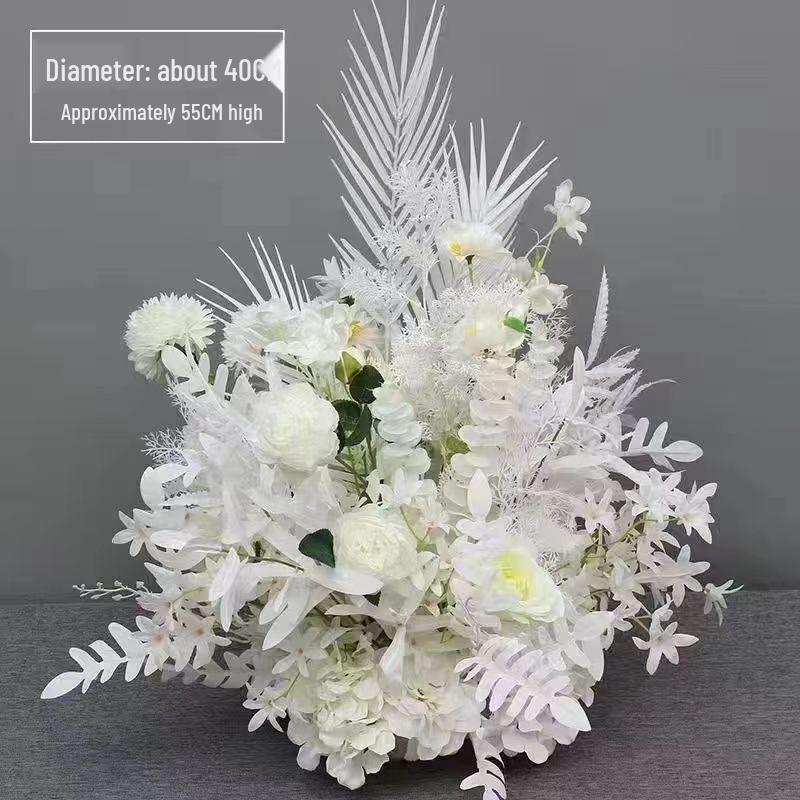 Künstliche Blumendekorationen für den Hochzeitsgang & die Bühne