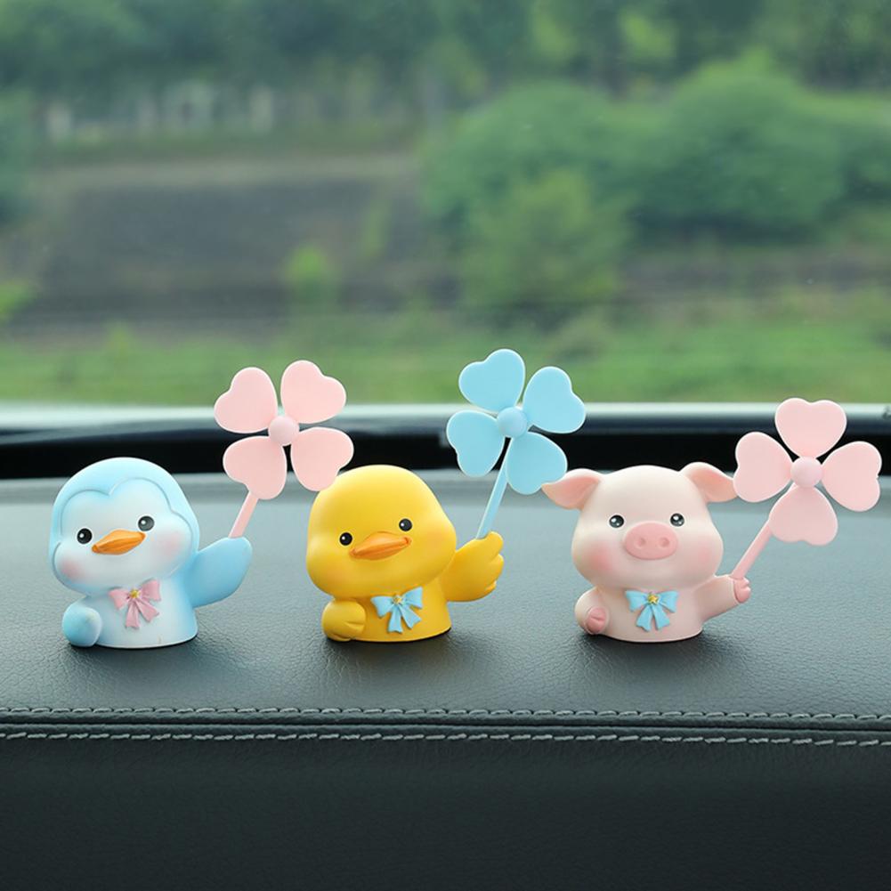 Car Air Outlet Fragrance Clip Cartoon Design Car Scent Air Freshener Aromatherapy Diffuser With Easy For Long-lasting