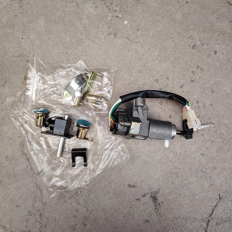 Jiefang CA1122 Truck Head Locking Mechanism