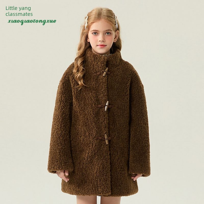 Children s Fur Coat 2025 Autumn and Winter New Style Lamb Fur Integrated Short Style Girls Fur Top with Horn Buttons Curry color 140