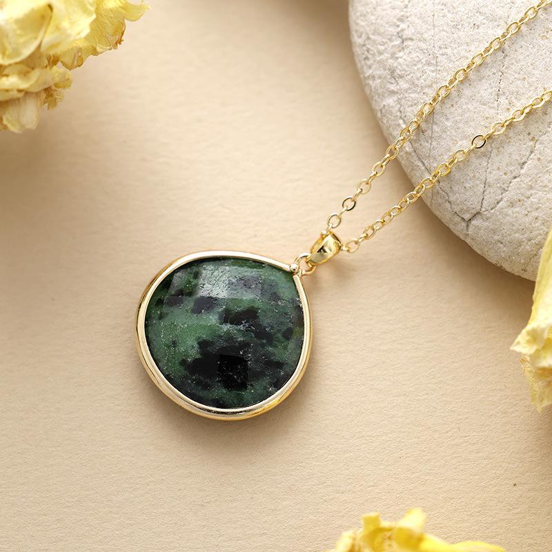 High Quality Simple Natural Stone Crystal Fashion French Light Luxury Water Drop Pendant Copper Plated Real Gold Necklace Jewelry