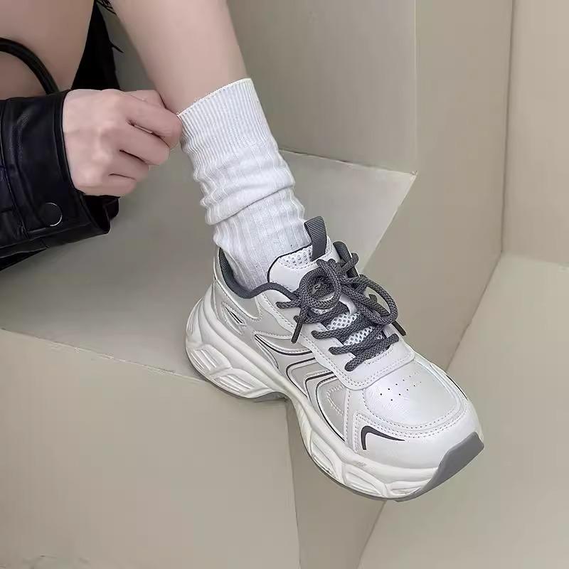 Popular Versatile Platform Dad Shoes Women's Spring and Autumn Small Men Increase In Height 2025 New Super Fire Fried Street Sports and Leisure Shoes
