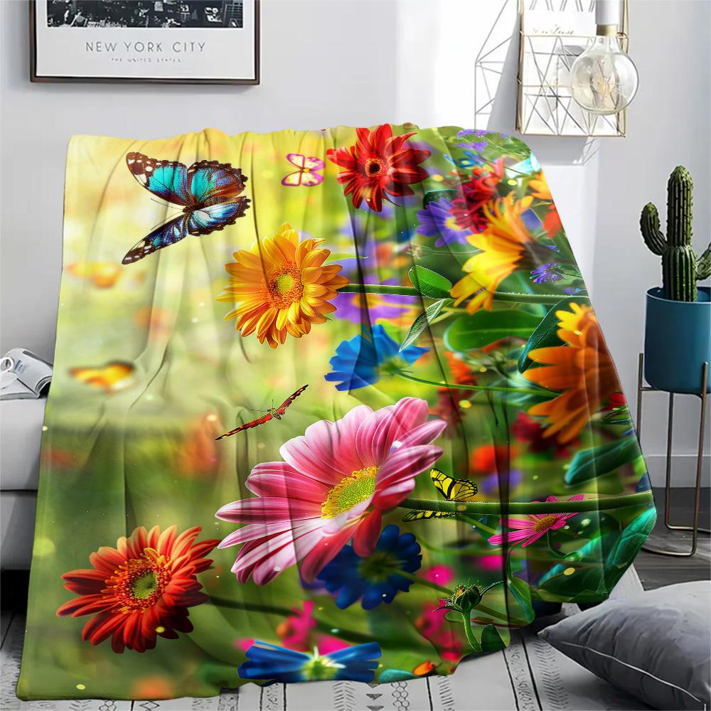 Rose Print Flannel Blanket, High quality Comfortable for All Seasons, Home Decor, Warmth and Comfort, Perfect for Christmas Gifts