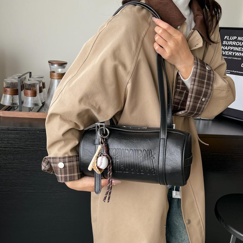 Multifunctional Cylinder Shaped Shoulder Bags For Women 2025 Latest Designer Handbags Luxury Cross Body Bag With Pendant