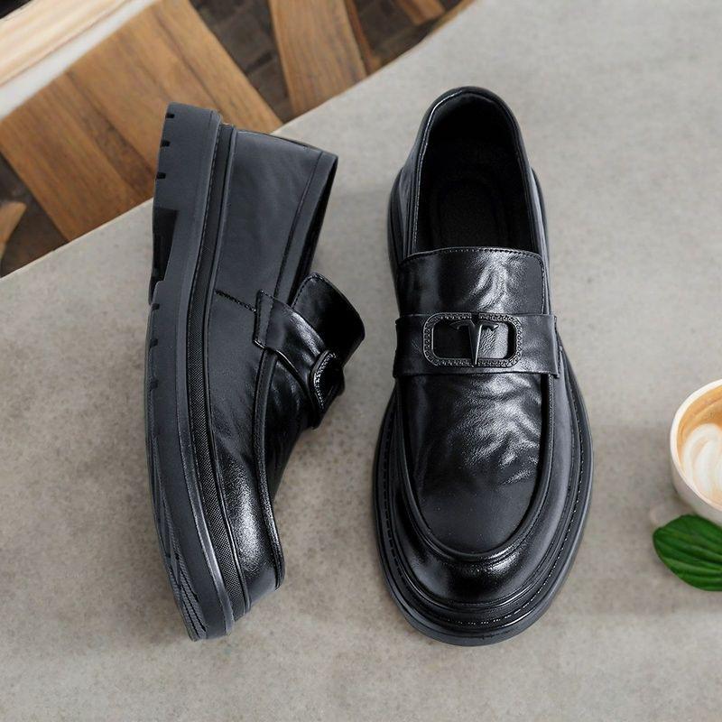 Męskie skórzane mokasyny podwyższające wzrost: Gruba podeszwa, casualowy styl brytyjski, formalne wsuwane