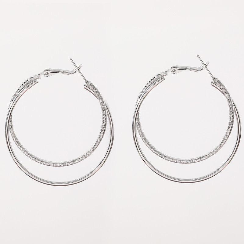 High-Grade Frosted Metal Double-Layer Circle Clip-On Earrings - 2024 Style for Versatile Female Elegance