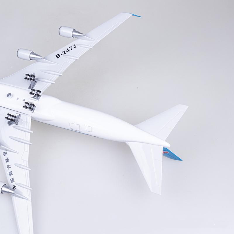 47cm Air China Southern B747 Airplane 1/150 Scale Civil Aviation Aircraft Model With Light & Wheels Collect Displays