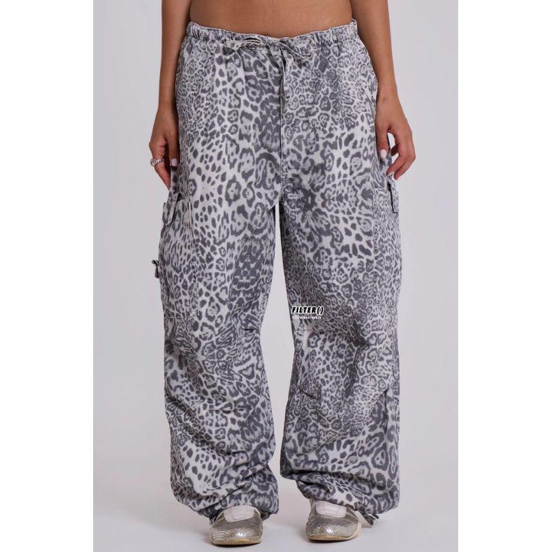 

Jaded London Leopard Print Print Drawstring Loose Oversized Casual Cargo Trousers Parachute Pants for Men and Women Leopard print S