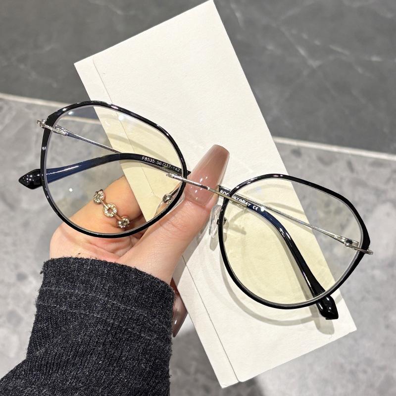 Large-frame Reading Glasses Large-frame Reading Glasses for Women with Myopia, Prescription Vintage Artistic Round Frame Bare Face Reading Glasses