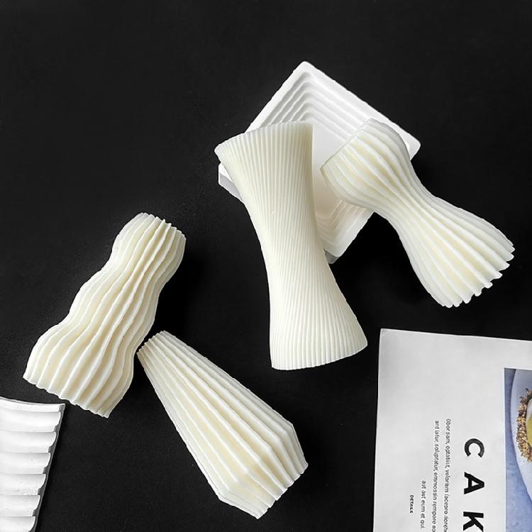 Beautiful Striped Candles Crafting Mold Handmade Aromatherapy Candle Resin Mold