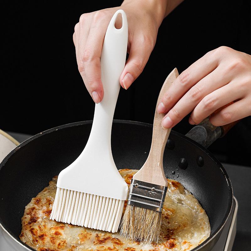 Wide Silicone Oil Brush Pancake Brush Baking Resistant To High Temperatures Without Shedding Kitchen And Household Sauce Brush