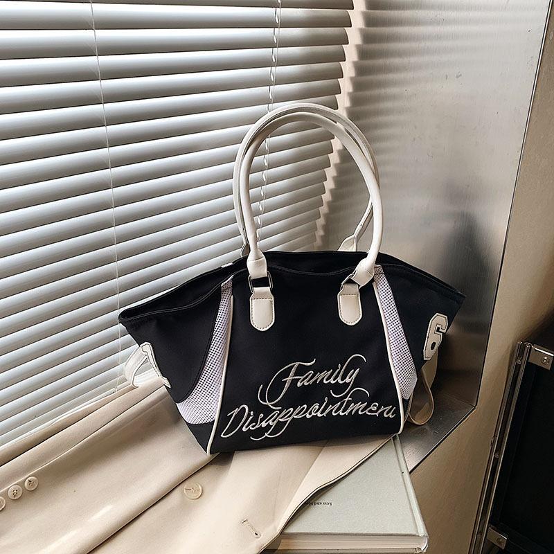 Commuter Large-capacity Bag Women's New Casual Versatile Nylon Cloth Shoulder Messenger Bag Portable Tote Bag