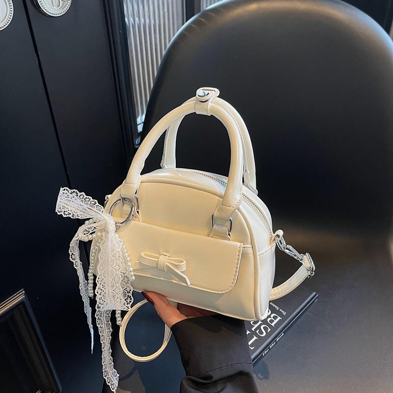 Niche design new handbag bag women's shell bag shoulder messenger bag fashion literary small square bag