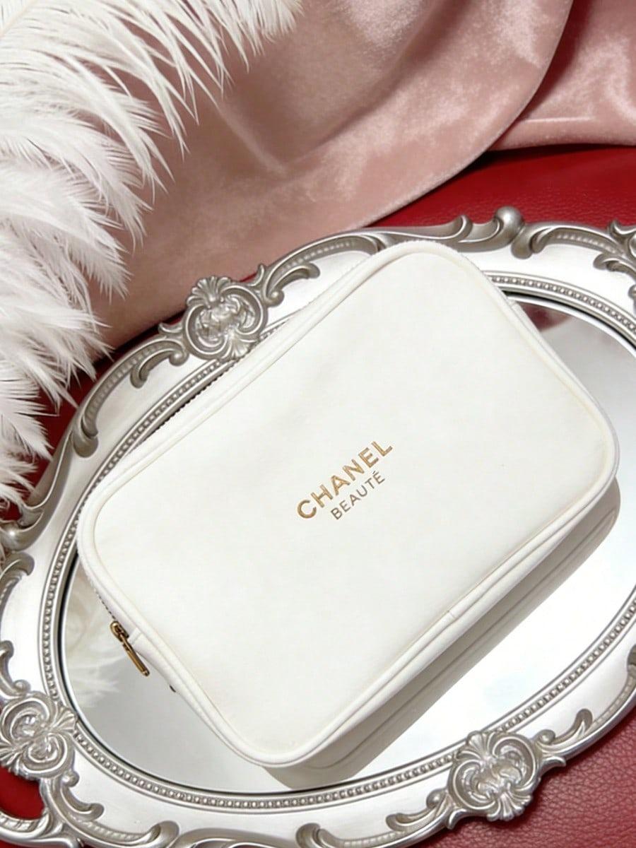 Белый прямоугольный косметический несессер CHANEL BEAUTÉ с золотой молнией, Дорожная косметичка, Аксессуар для макияжа от люксового бренда белый