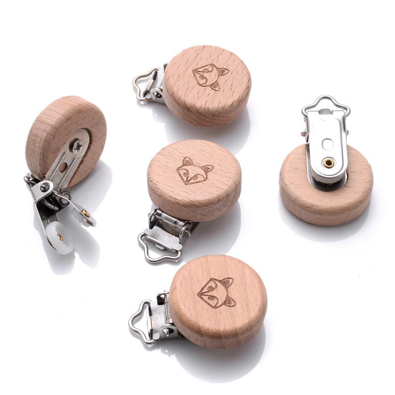 1Pcs 21 Style Baby Beech Pacifier Clips Heart Animal Rainbow Pattern Wooden Metal Clips for Nipple Holder Dummy Clip Soother