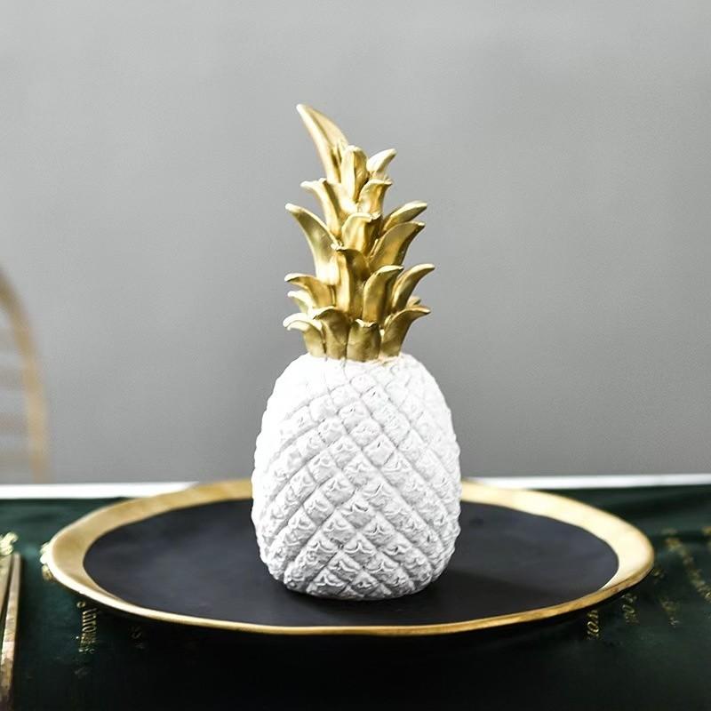 Modern Scandinavian Resin Pineapple Decor For Living Room Cabinet Display