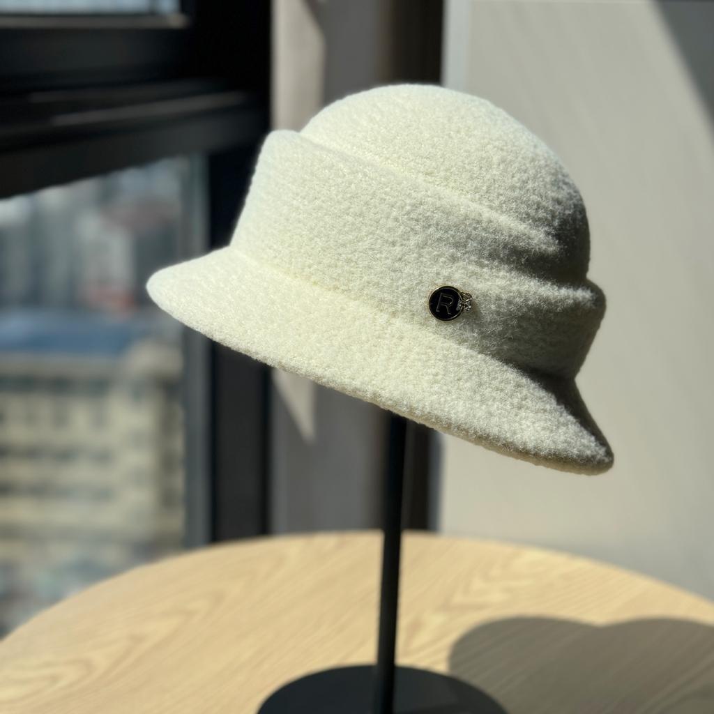 Hepburn Style Woolen Top Hat for Women in Autumn and Winter Elegant and Warm Fisherman Hat High End New Fashion Basin Hat