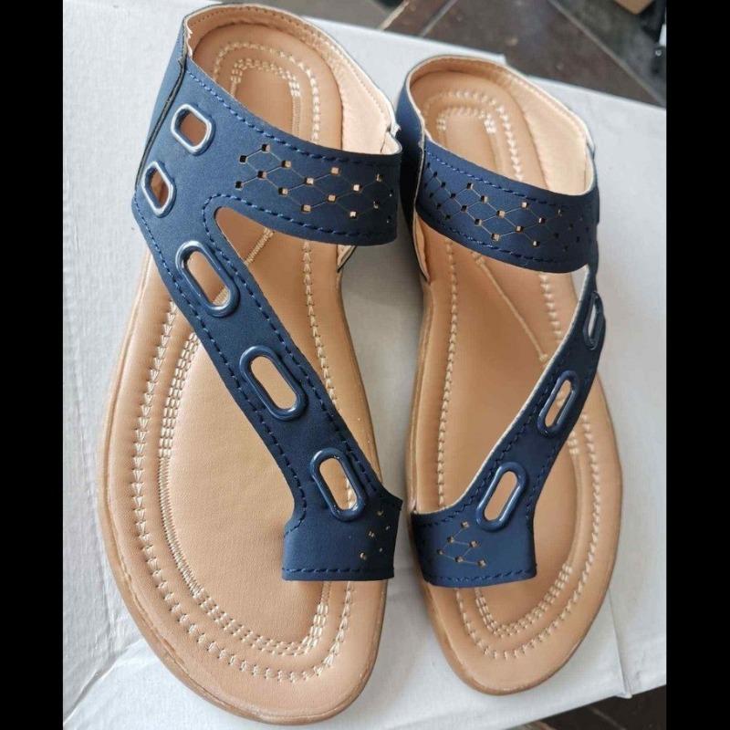 New toe slippers hollow splicing flat bottom casual 414243 large size sandals