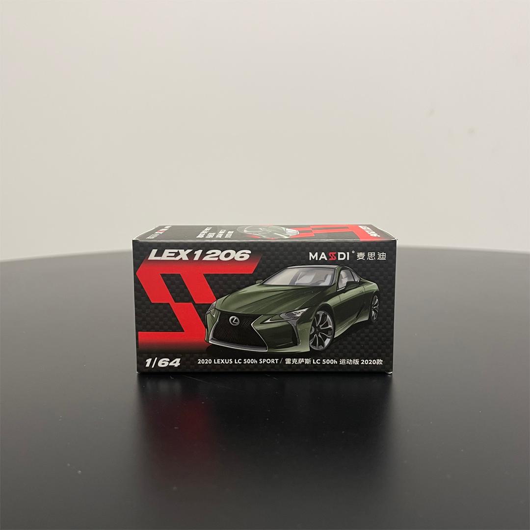 

In stock, MASDI 1:64 Lexus die-cast simulation alloy car model collection ornaments, children s toys, adult decorations.