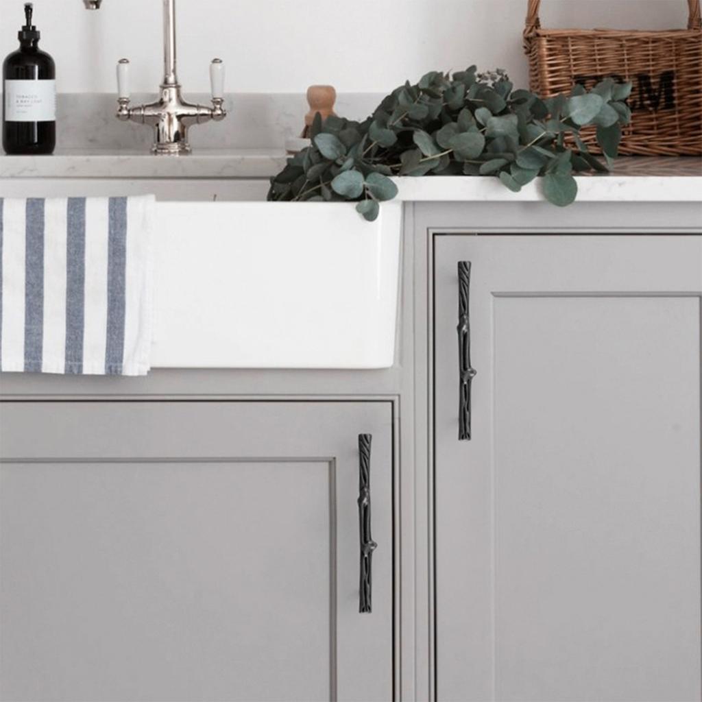 Tree trunk classical Chinese black branch handle personality modern simple creative cabinet wardrobe door handle retro