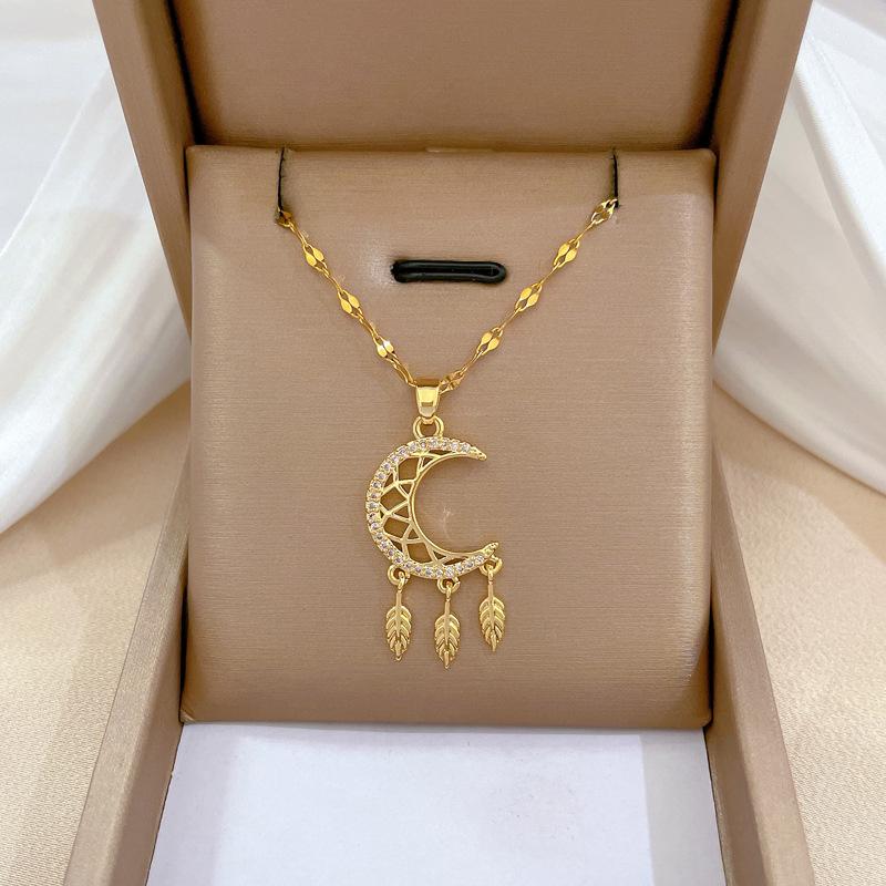 Titanium Steel Moon Shop Dream Network Luxury Banquet Wedding Necklace Women'S Versatile Clavicle Chain Titanium Steel