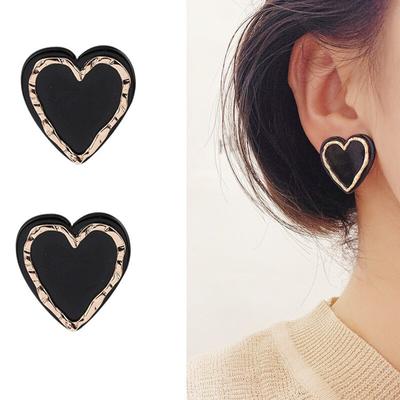 Love Earrings Resin Acrylic Earrings Female Heart-shaped Simple All-match Earrings