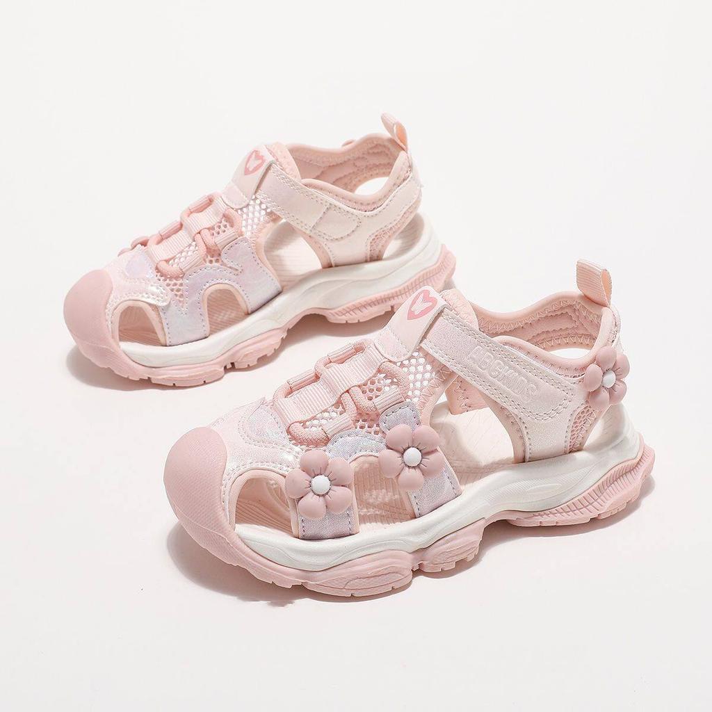 Girls' Princess Sandals with Closed-Toe Design2026New Summer Styles: Open-toe Sandals for Girls and Boys, Breathable Beach Shoes