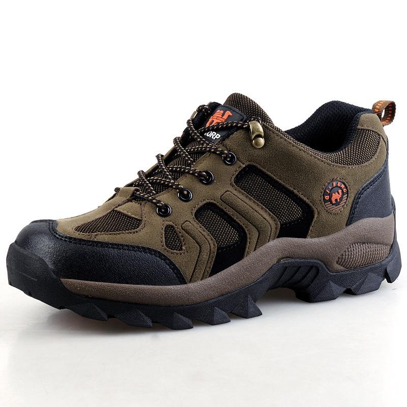 Outdoor Hiking Shoes Men's Hiking Shoes Sports and Leisure Outdoor Sports Shoes Women's Autumn and Winter Large Size Leather Shoes Men's Cotton Shoes