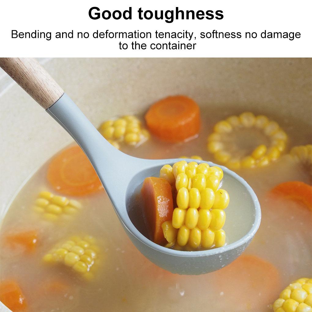 Silicone Kitchenware Wooden Handle Handheld Safe Non-stick Anti-rust Washable Cookware Indoor Restaurant Cooking Tool