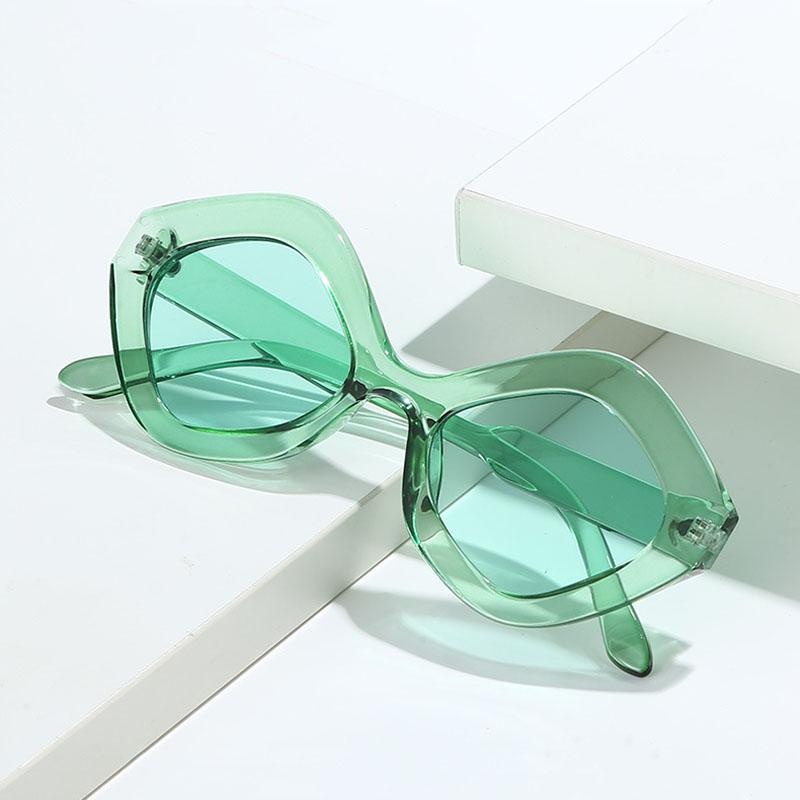 Vintage Rhombus Sunglasses Women For Men Luxury Brand Designer Sun Glasses Punk Popular Outdoor Vacation Big Frame Shades Uv