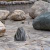 Künstlicher Fels, Dekorative Stein, Leicht, Vielseitig, Skulptur, Schaumstoff, Landschaftsgestein für Rasen, Terrasse, Parks, Garten, Balkon