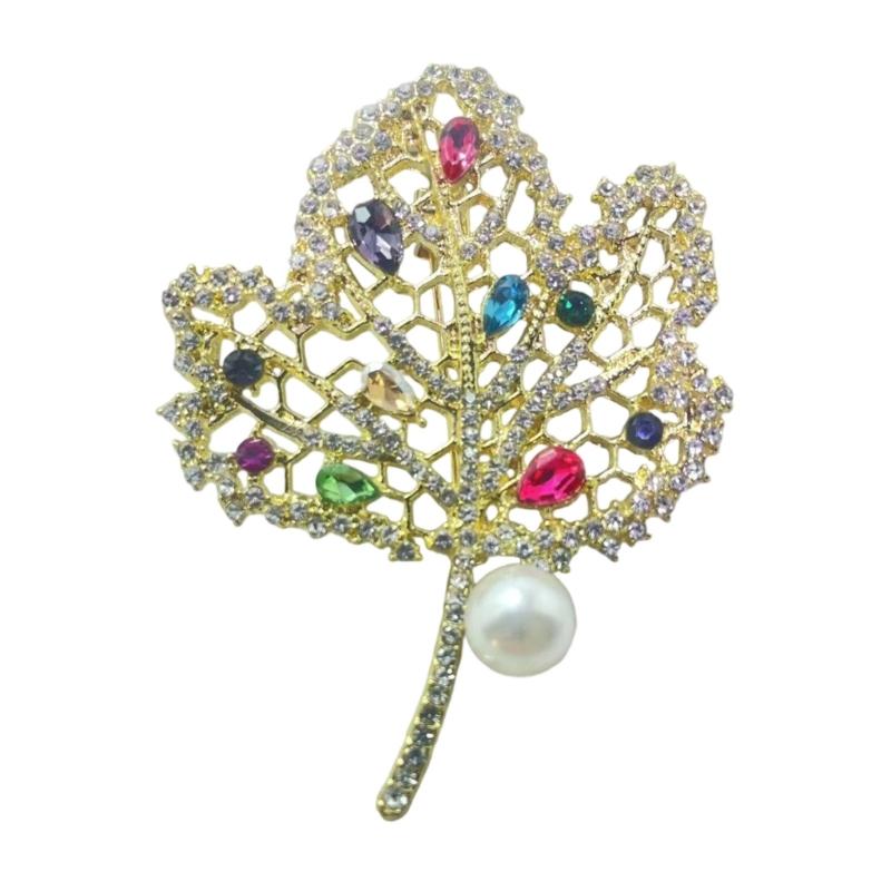 

Stylish Crystals Maple Brooch Retro Styles Jewelry With Intricate Designs Sturdy Alloy Materials Ideal Gifts for Her 1
