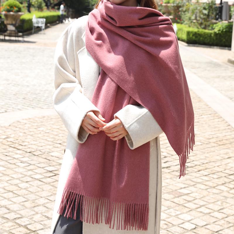 High-End Women's White Cashmere Wool Scarf Shawl - Winter 2025 Collection