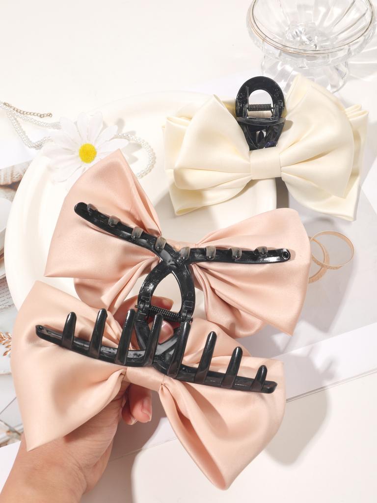Fashion Satin Large Bow Hair Claw Clip for Women Korean Version Of Solid Color Butterfly Hair Barrettes Accessories Headwear