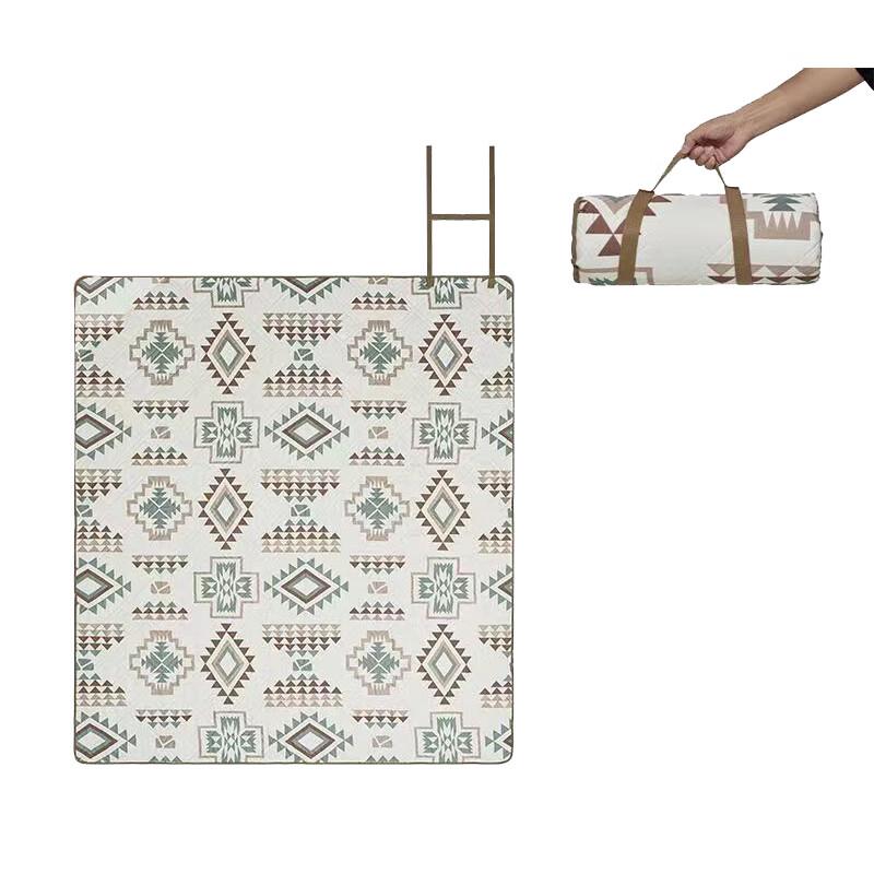 Roman Impression Multifunctional Picnic Mat