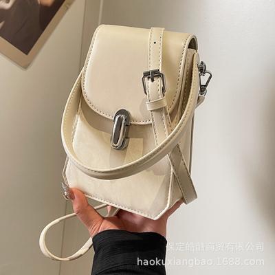 Premium Sense Portable Small Bag Women 2025 New Summer Versatile Mobile Phone Bag Small Square Bag Retro Fashion Messenger Bag