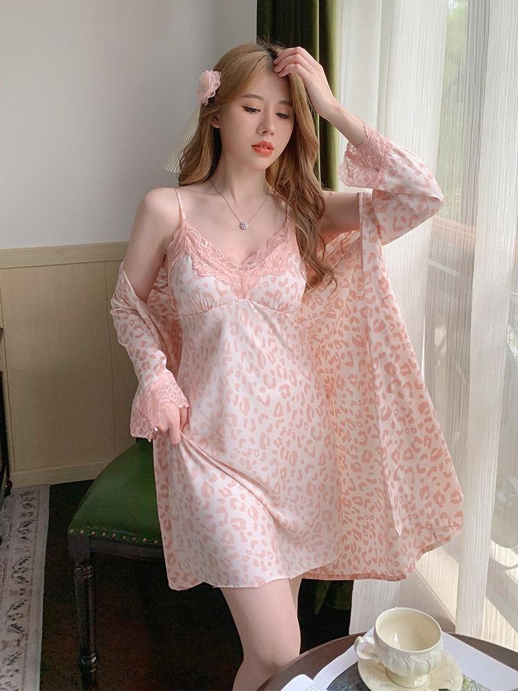 

Summer leopard print sexy pajamas women s ice silk thin satin chiffon with chest pad suspender nightdress two-piece loungewear XXL