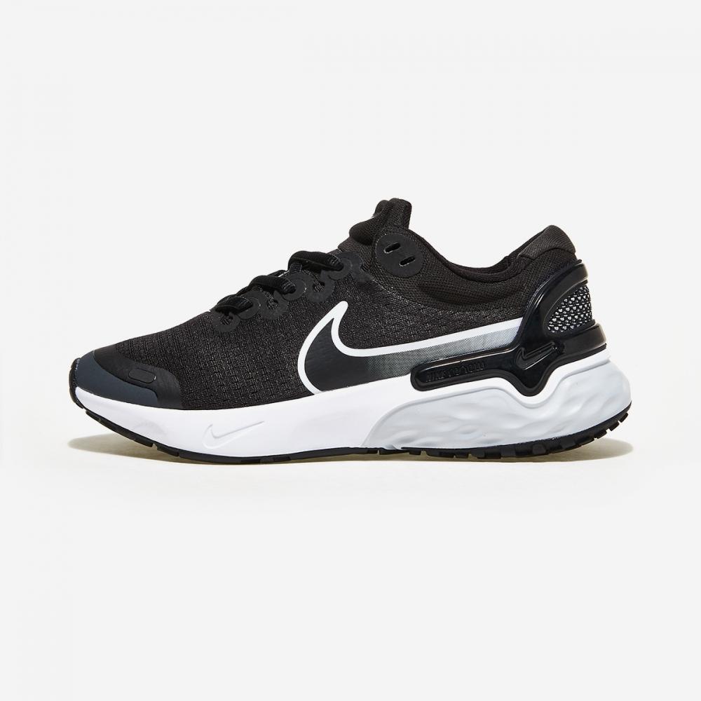 

Женские кроссовки Nike Renew Run 3 001