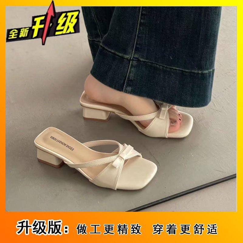 Temperament Light heel square head square root outer wear summer sweet skirt thick heel cool slippers 2025 new elegant sandals