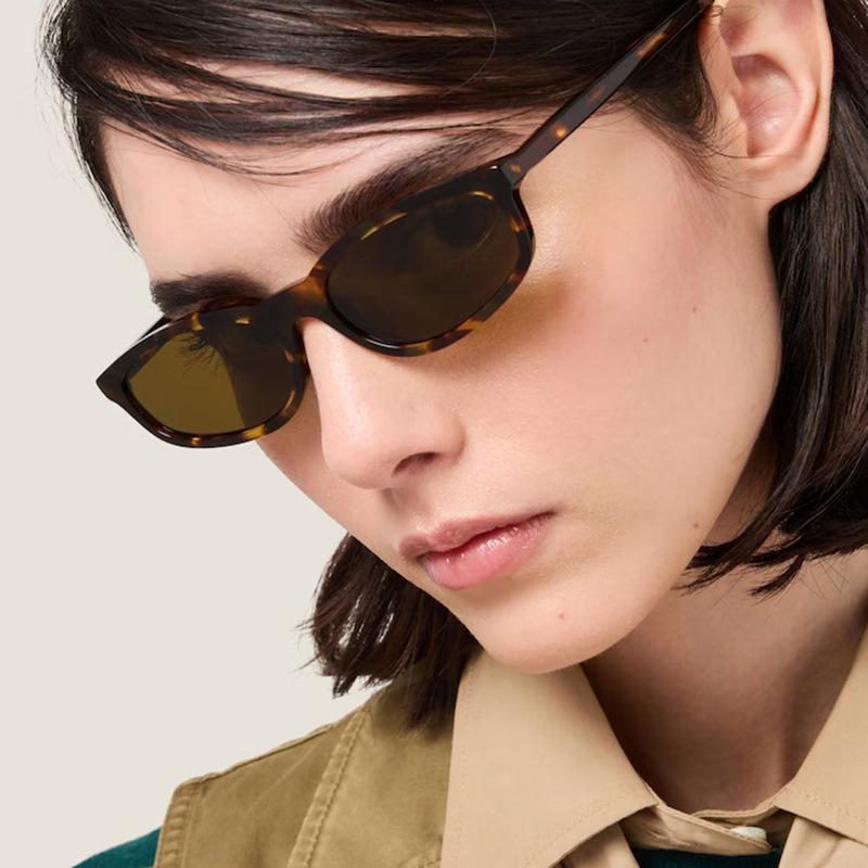 Small Frame Personalized Women's Sunglasses Retro Casual Simple Neutral Models Are Suitable for Daily Business Commuting