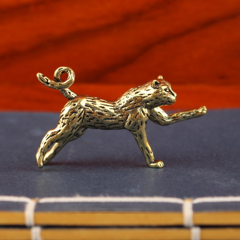 Mini Brass Leopard Statue Vintage Simulated Animal Statue Home Office Desk Decor Ornament Metal Figure Props Toy