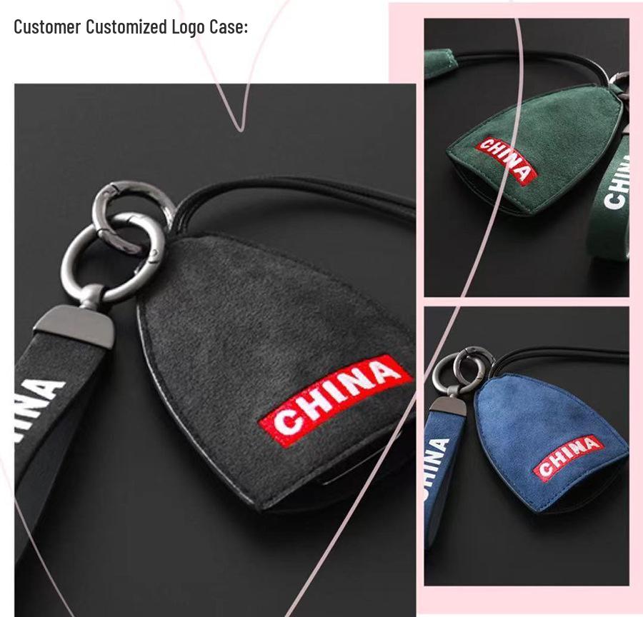 Universal Alcantara Car Key Bag for Men & Women, Compatible with Bentley, Hongqi, Lincoln – Fashionable Pull-Out Keychain.