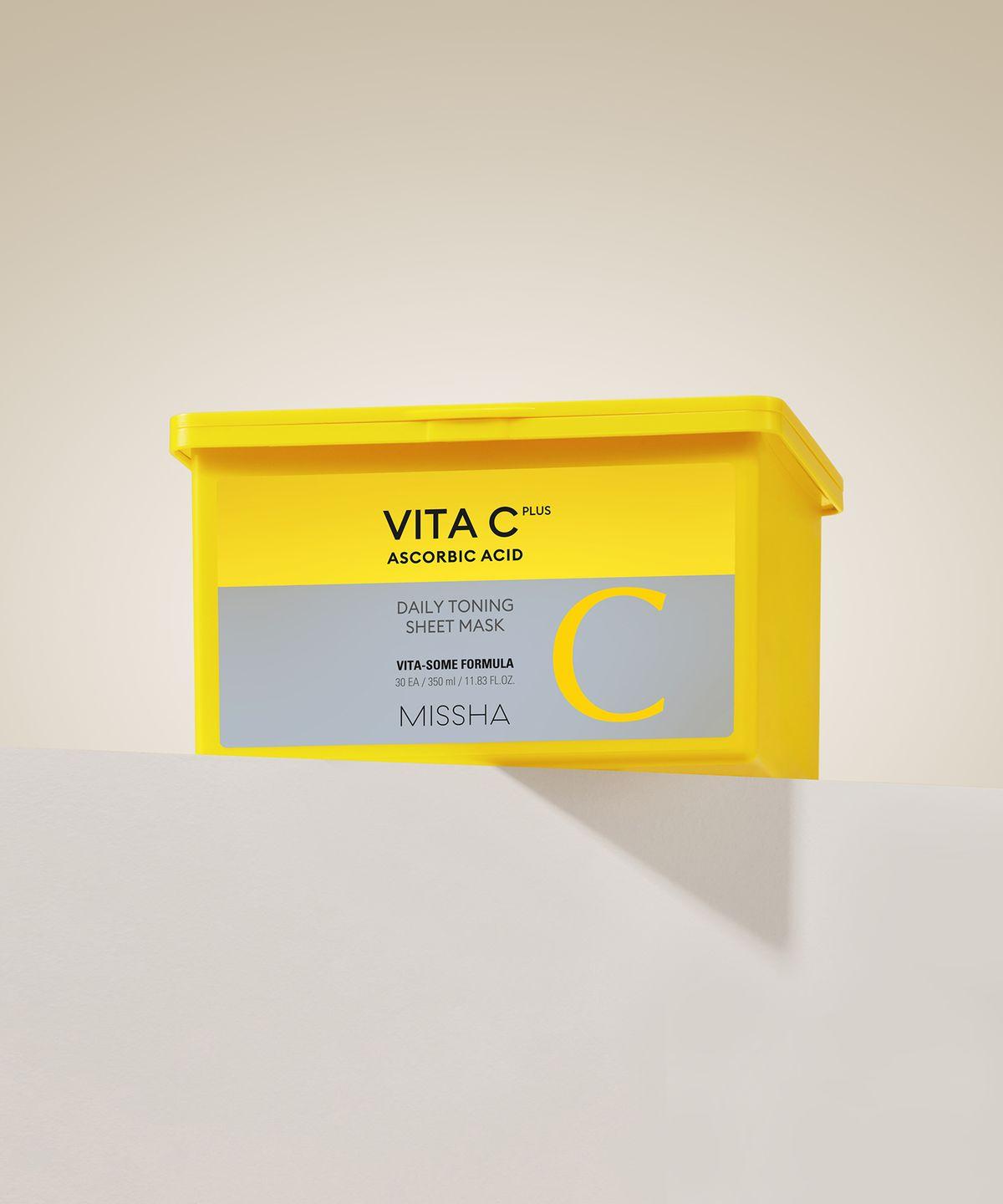 Vita C Plus ежедневная тонизирующая тканевая маска 350 мл / 30 листов