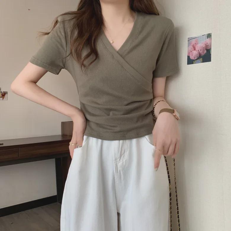 2025 Summer Women's Slimming V-Neck Short Sleeve Trendy Top