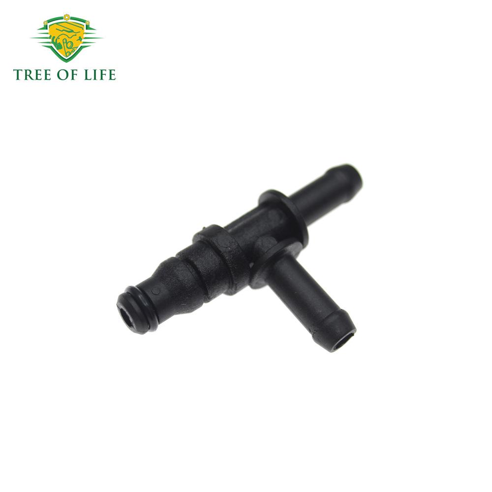 Mercedes-Benz Expansion Tank Hose Connector A212 501 39 25
