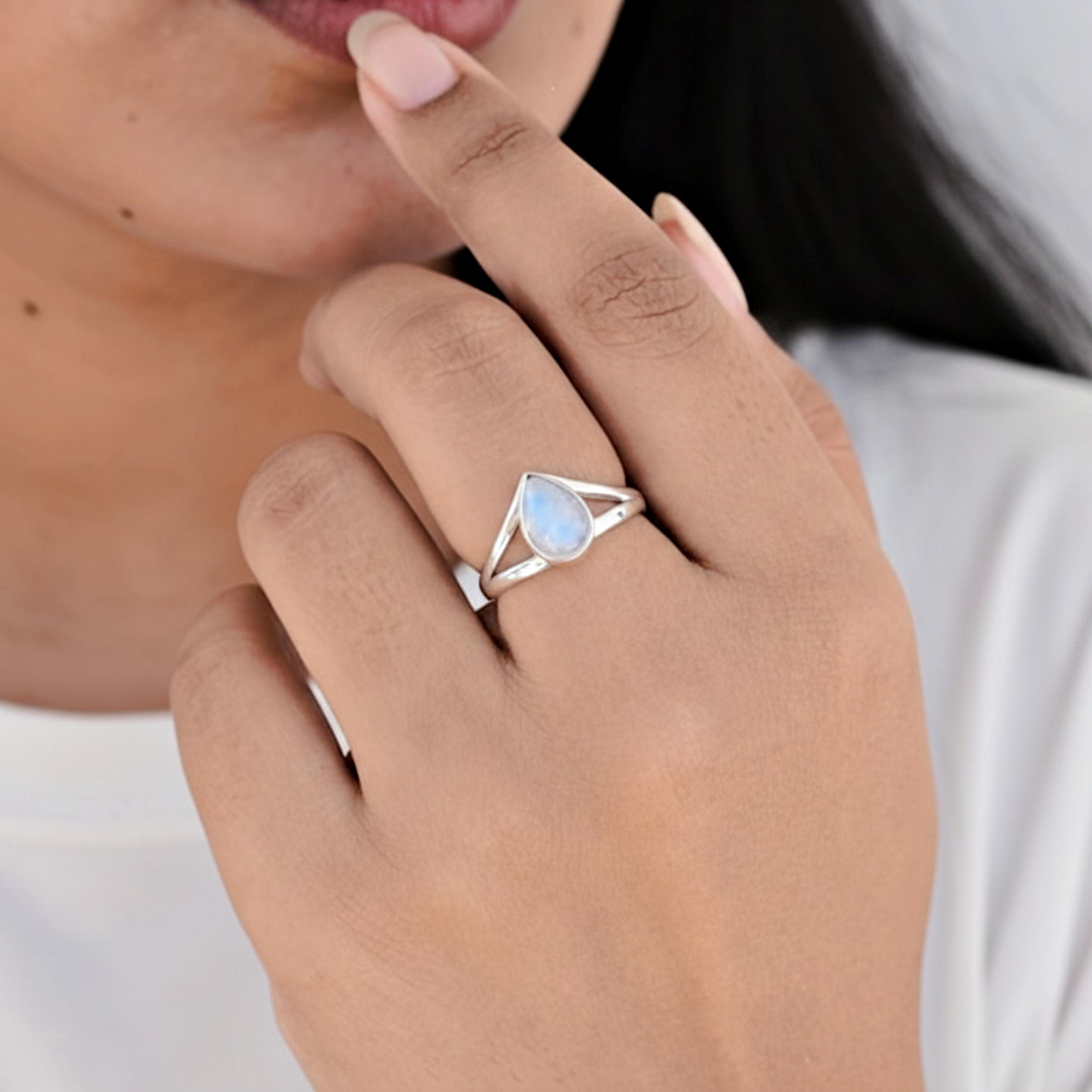 

Rainbow Moonstone Pear Shape Statement Ring, 925 Sterling Silver, Minimalist Boho Ring for Women 12 срібний
