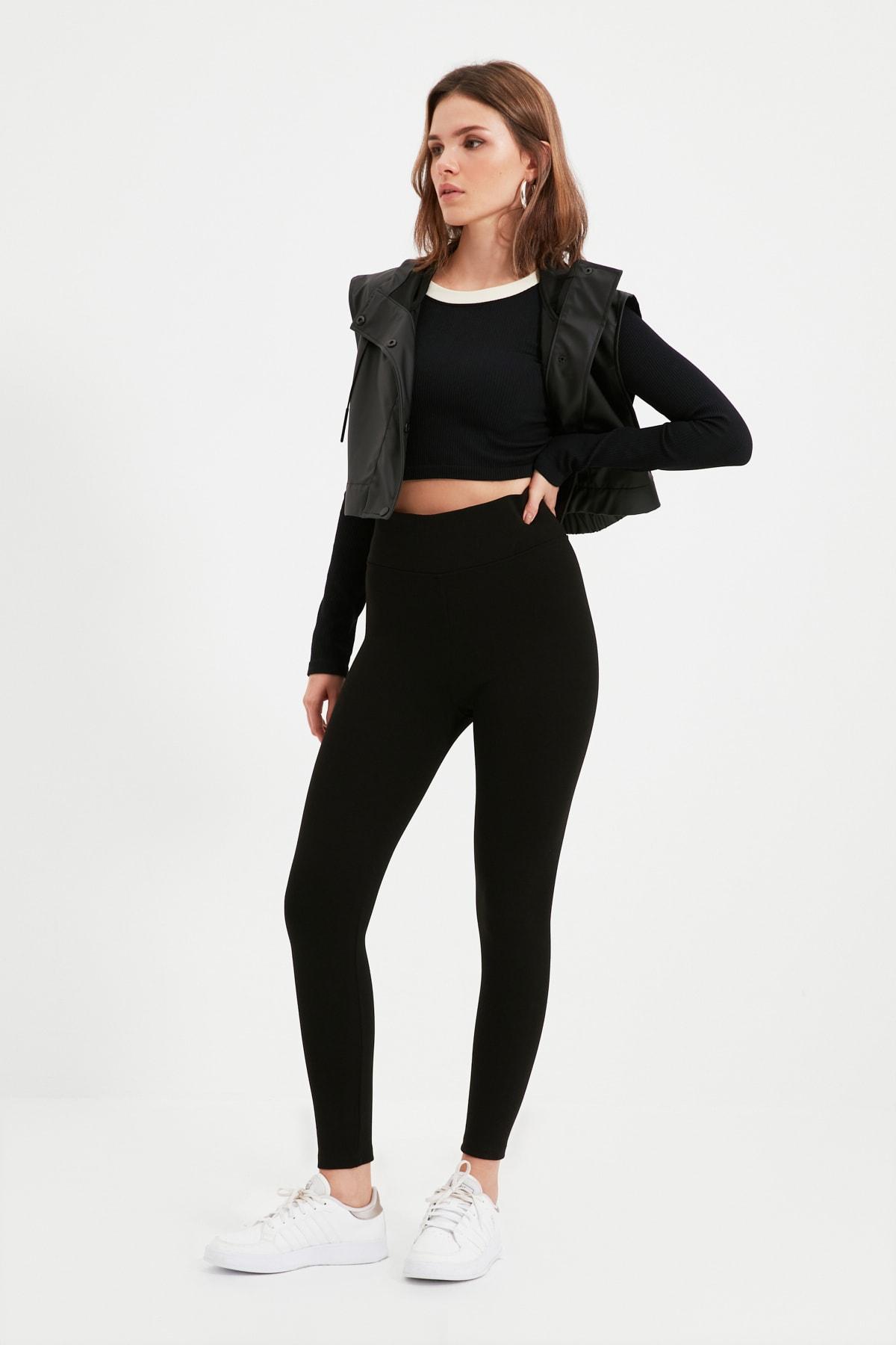 

Черные вязаные леггинсы с высокой талией Petite TWOAW22TA0050..