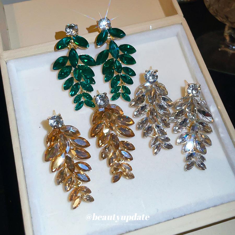 Silver Needle Rhinestone Leaf Tassel Stud Earrings: Retro, Exquisite, and Fashionable Accessories for Women